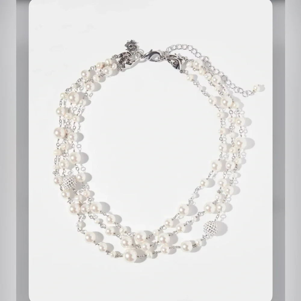 WHBM multi pearl strand necklace - Picture 5 of 15